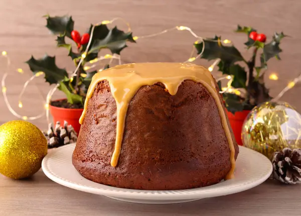 Karamelli Noel pastası.