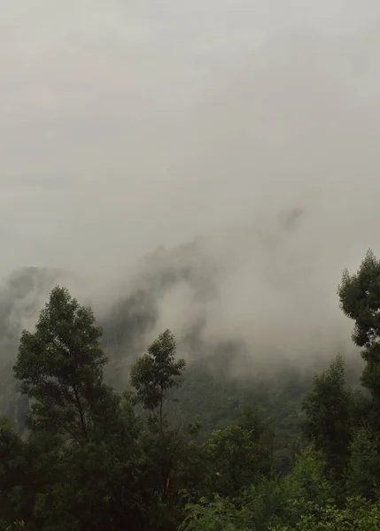 Pioggia Con Nuvole Monsoniche Sulle Montagne Dei Ghati Occidentali Nell — Foto Stock