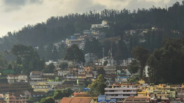 Oblačné Ráno Ooty Populární Kopec Stanice Nachází Nilgiri Hory Úpatí — Stock fotografie
