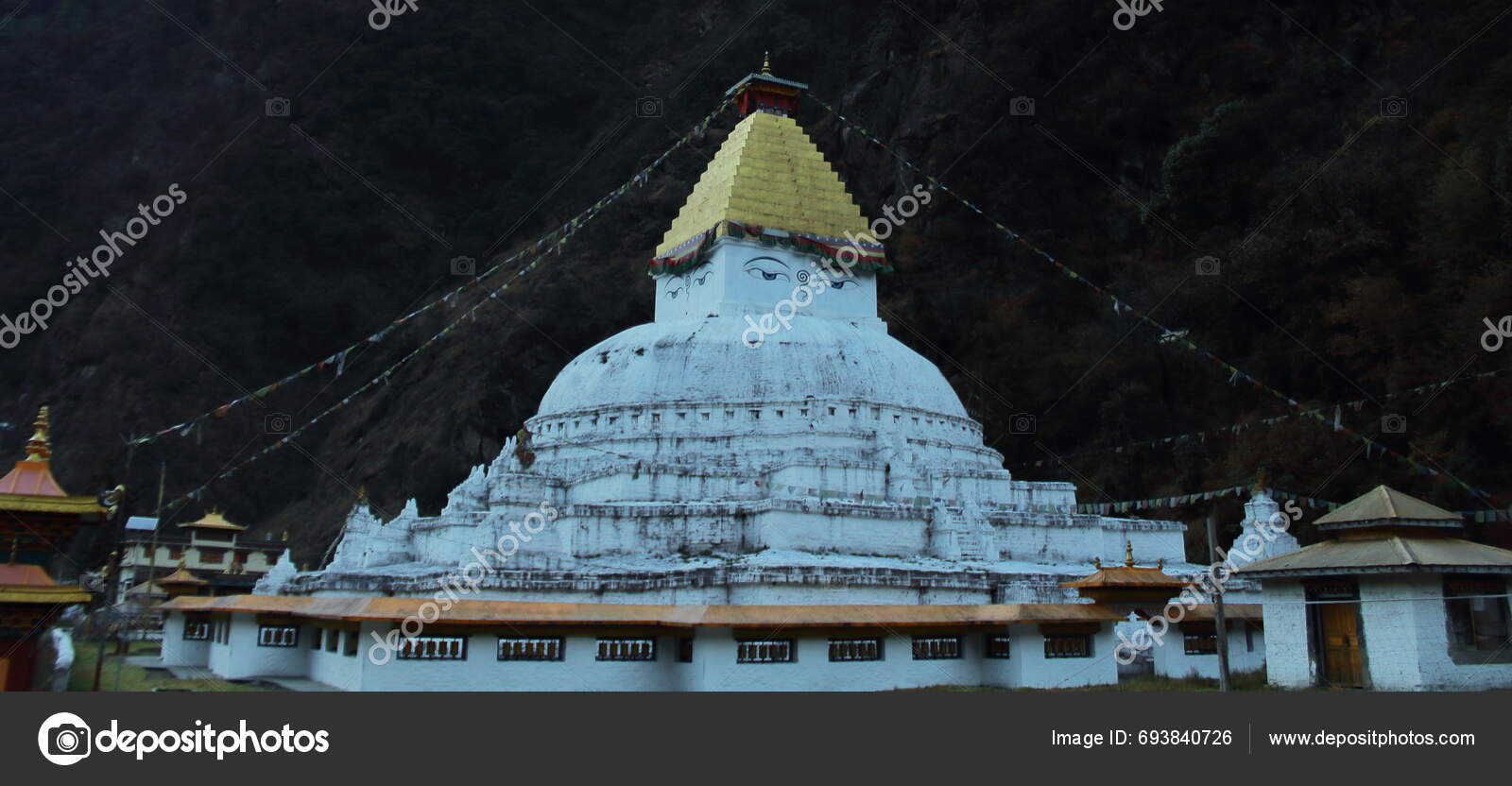 Gorsam Chorten Famous Religious Place Buddhist Temple Zemithang Village ...