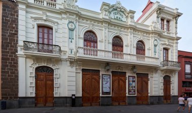 La Laguna, Tenerife 'deki Leal Tiyatrosuna Giriş, İspanya 06-06-2024