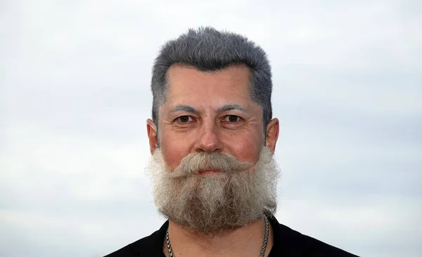 Kyiv Ukrayna Kasım 2021 Sakallı Yaşlı Bir Adamın Makyajına Sahip — Stok fotoğraf