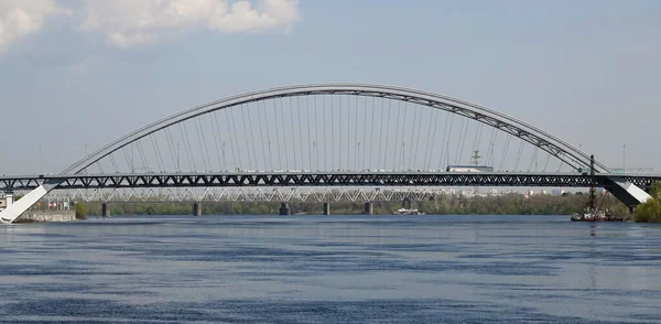 Kiev Ucrânia Abril 2023 Ponte Podolsky Para Ilha Trukhanov Cidade — Fotografia de Stock