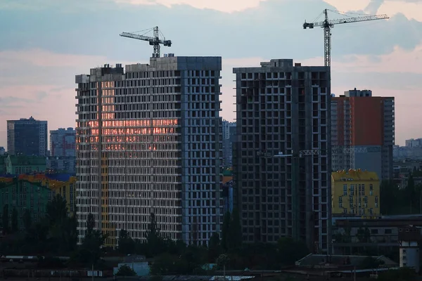 Киев Украина Мая 2023 Года Башничные Строительные Краны Строительство Высотных — стоковое фото