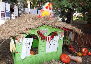 Panayır, Slav bayramında sebze ve meyve ticareti yapılıyor.
