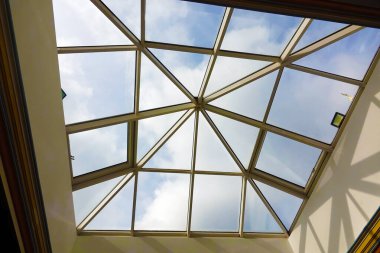 Kyiv, Ukrayna 1 Eylül 2023: Kyiv Devlet Kukla Tiyatrosu 'nun İçi