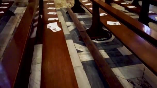Caminando Iglesia Con Figuras Sagradas Catedral Santa Maria Del Fiore — Vídeos de Stock