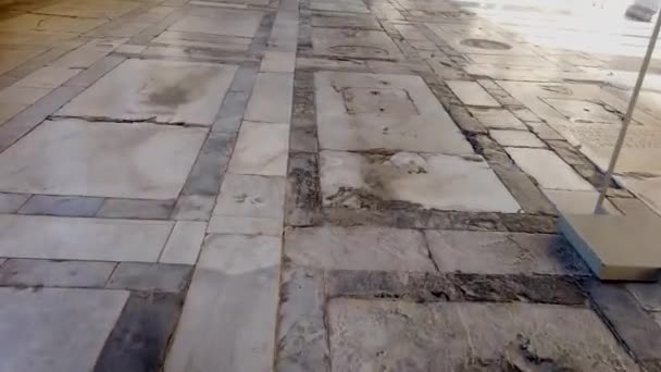 イタリアのピサにある古代モニュメント墓地の床 高品質の4K映像 — ストック動画