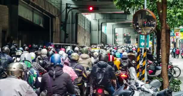 Timelapse Shot Lot Scooters Motorcycles Taipei Taiwan Rush Hour Traffic — Vídeo de stock