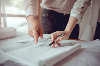 Mühendisler proje türlerinin yapısal analizinde ve planlarının tasarlanmasında yardımcı olacaklar.