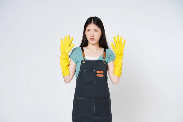 Portrait Young Woman Raised Arms Wearing Apron Yellow Rubber Gloves — Stock Photo, Image