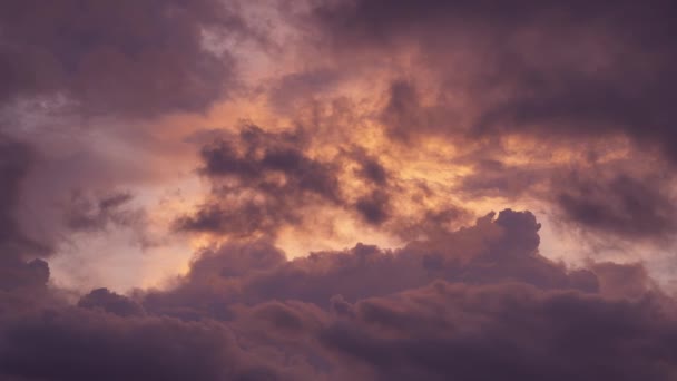 Piękne Zachmurzenie Słońca Kolorowym Niebie Kolorowe Niebo Chmurami Słońcem Zachodzie — Wideo stockowe