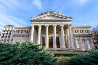 Romanya 'nın başkenti Bükreş' teki George Enescu Filarmoni Orkestrası 'nın ana konser salonu ve ana binası olan Romen Atheneum' u (Athe Romen)