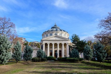 Romanya 'nın başkenti Bükreş' teki George Enescu Filarmoni Orkestrası 'nın ana konser salonu ve ana binası olan Romen Atheneum' u (Athe Romen)
