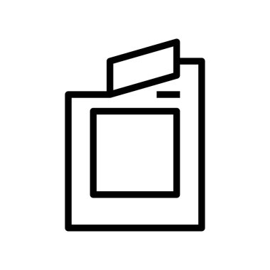 Damlayan kahve torbasının noktalı çizgi simgesi boyunca nasıl yırtıldığı