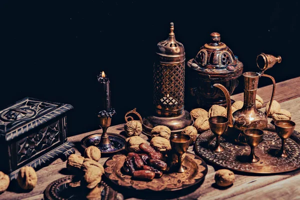 Persian Tea Teapots Pouring Hot Tea Tea Cups Table — Stock Photo, Image