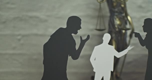 Silhouettes Couples Discussing Property Rights Mediator Concept Divorce Discussion — Αρχείο Βίντεο