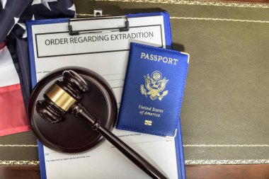 Amerika Birleşik Devletleri 'nden gelen mülteciler ve hükümetlerin göç politikası Amerika' ya yeni gelen yasaklı göçmenler için büyük bir denetleme.