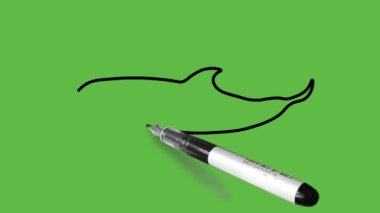 Soyut yeşil arkaplanda siyah çizgili mavi renkli balina balığını çiz