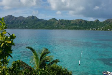 Cayo cangrejo 'dan manzara, Providencia Adası, Kolombiya' da yengeç anahtarı.
