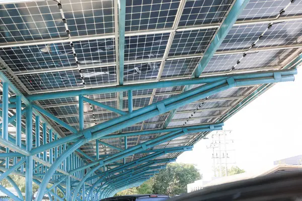 Estacionamento Solar Estacionamento Livre Cobertura Telhado Construção Partir Painel Solar — Fotografia de Stock