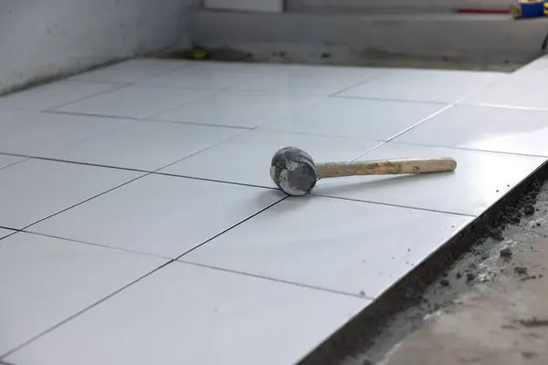 Tile Floor Construction Interior Include Mallet Tool Concrete Mortar Cement — Stock Photo, Image