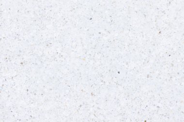 Terrazzo 'nun zemini pürüzsüz. Parlak parlak beyaz bir görünüm. Betonla karıştırılmış mermer çakıl. İç dekorasyon için pürüzsüz bir yüzey, mimari tasarım. Arkaplan için uygun.