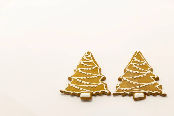 Lebkuchen Weihnachtsbaum Lebkuchen Isoliert Auf Weißem Hintergrund Weihnachtsbacken Neujahrsmotto Frohe — Stockfoto