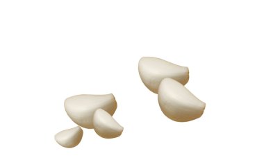 Beyaz arka planda izole edilmiş sarımsak karanfilleri, sağlıklı beslenme, kopyalama alanı. Sağlıklı yiyecekler. Pankart, kapak, model, tasarım için