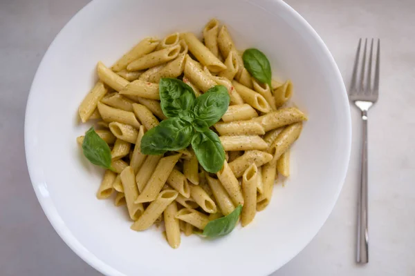 Penne Pasta Spinach Pesto Sauce Basil Leaves Selective Focus Basil — Stock Photo, Image