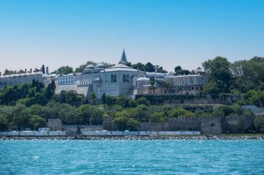 Topkapı Sarayı, Osmanlı Sultanlarının evi, mavi Boğaz 'dan panaromik görüş - İstanbul, Türkiye