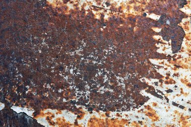 Eski demir bir çarşaf. Eski çatlak boya. Paslı metal yüzey. Paslı çelik. Eski tarz. Paslı demir. arkaplan ve metin için. Yakın plan. Oksitlenme, yıkım.