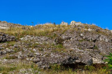 Doğu Avrupa 'nın dağlık doğası. Metin veya yazıtlar için kopyalama alanı olan arkaplan