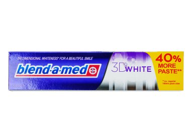 Balti Moldova 30 Ocak 2022 Illustrative editorial. Beyaz arkaplanda beyaz diş macunu 3d beyaz harmanlama