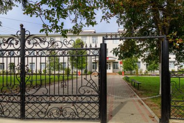 18 Eylül 2021 Corgeuti Moldova tipik bir köy okuludur. Editör kullanımı için. Arkaplan