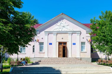 11 Ağustos 2021, Falesti Moldova Kültür Sarayı. Editör kullanımı için. Arkaplan.