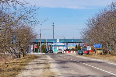 25 Şubat 2022 Ocnita Moldova. Ukrayna ve gümrük kontrol noktalarıyla olan eyalet sınırı. Resimli editoryal kullanım için