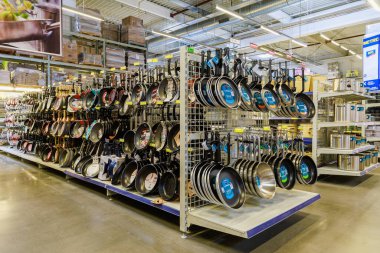 Frying pans on the store shelf. Illustrative editorial. May 12, 2022 Balti Moldova