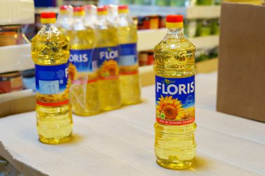 Sunflower oil, socially significant goods. January 26, 2022 Beltsy Moldova.