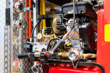 1 Haziran 2022 Balti Moldova. Resimli editör geçmişi. İtfaiye araçları kamyonda..