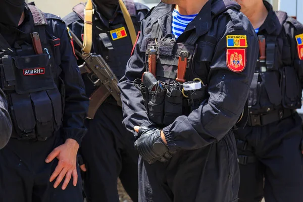 2022年5月25日 バルティ モルドバ 編集者としての経歴 警察特殊部隊の制服 — ストック写真