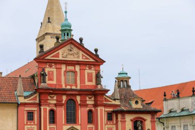 Eski klasik kilise. Seçici odak ve kopyalama alanı olan arkaplan