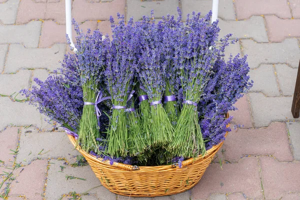 Bouquets Lavender Basket Sale Background — Stock Photo, Image