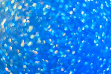 Bulanık arkaplan. Odaklanmamış fotoğraf merceğini geri ver. Arka plan bokeh. Tasarım boş. Tasarımcı için grafik kaynak. Soğuk ton.