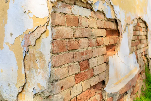 Old Brick Wall Crumbling Plaster Background Backdrop Blank Design Graphic — Stock Photo, Image