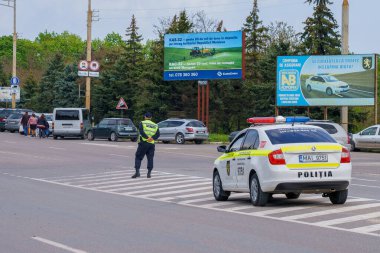 1 Mayıs 2022 Balti Moldova. Polis arabası. Kopya alanı ile illüstrasyon düzenleyici arkaplan