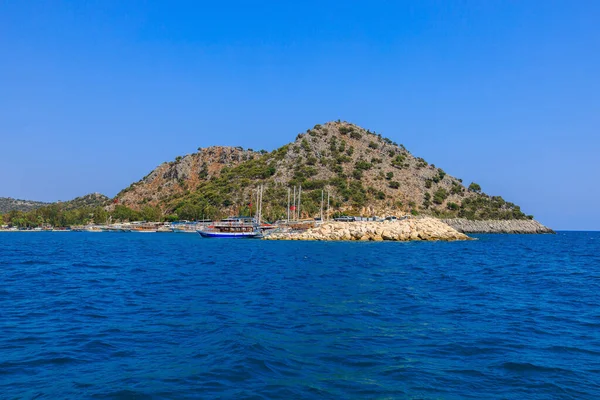 Agosto 2022 Demre Província Antalya Turquia Iates Largo Costa Mediterrânica — Fotografia de Stock