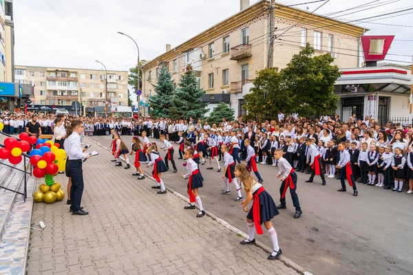 1Er Septembre 2022 Balti Moldova Écoliers Sur Ligne Dédiée Première — Photo