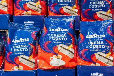 19 Eylül 2022 Beltsy, Moldova. Resimli editör kullanımı için. Kahve Lavazza Crema e Gusto