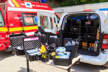 25 Mayıs 2022 Balti Moldova. Resimli editör geçmişi. Olay yerindeki adli tıp ekipmanları..